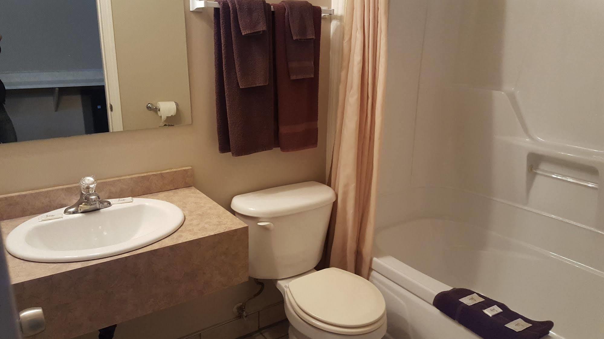 Drayton Valley Aspen Motor Inn المظهر الخارجي الصورة